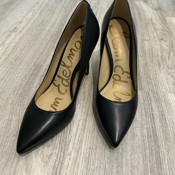 Sam Edelman Hazel Pointed Toe Pump- LIKE NEW! - Picture 2 of 7